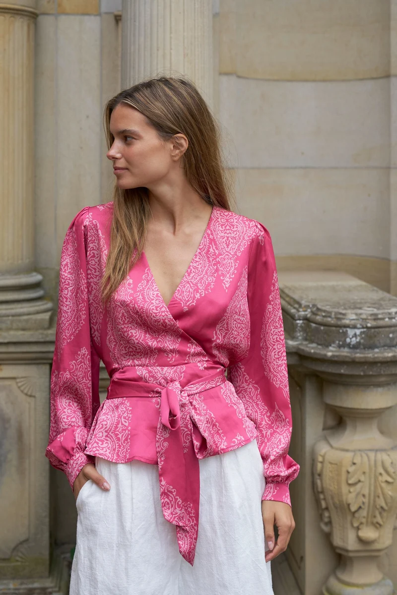Neo Noir - Rista Paisley Drop Blouse 166208 - 430 - Cherry Pink