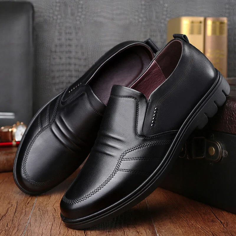 Rainier-zakelijke schoenen