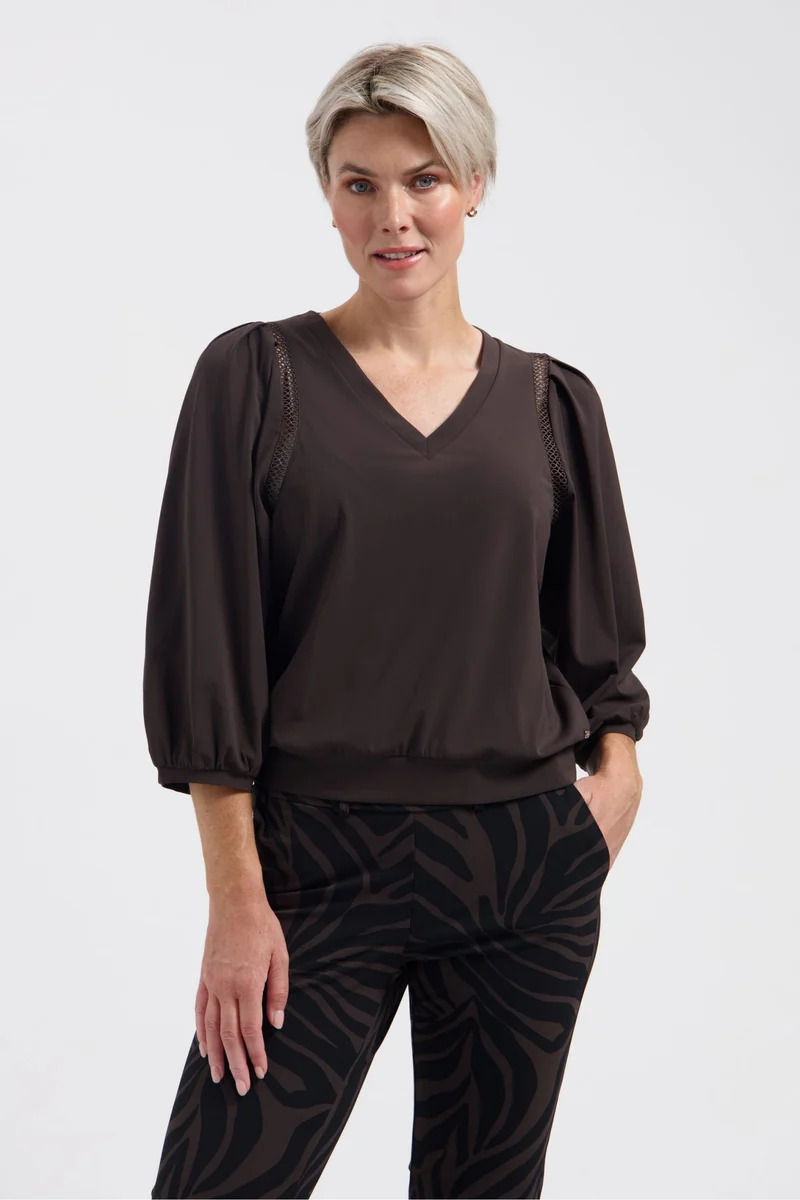 Travel Top Minta Dark Brown L24.375.3518