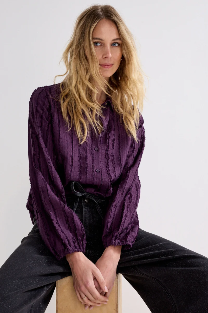 Blouse Textured Stripe Blouse Aubergine Noir C55-22-301