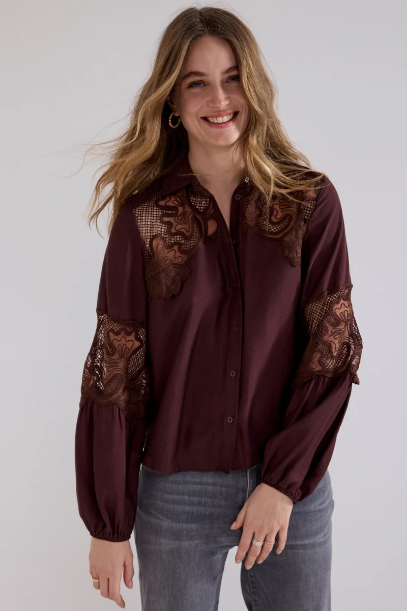 Blouse Lace Details Chocolate O01-21-301