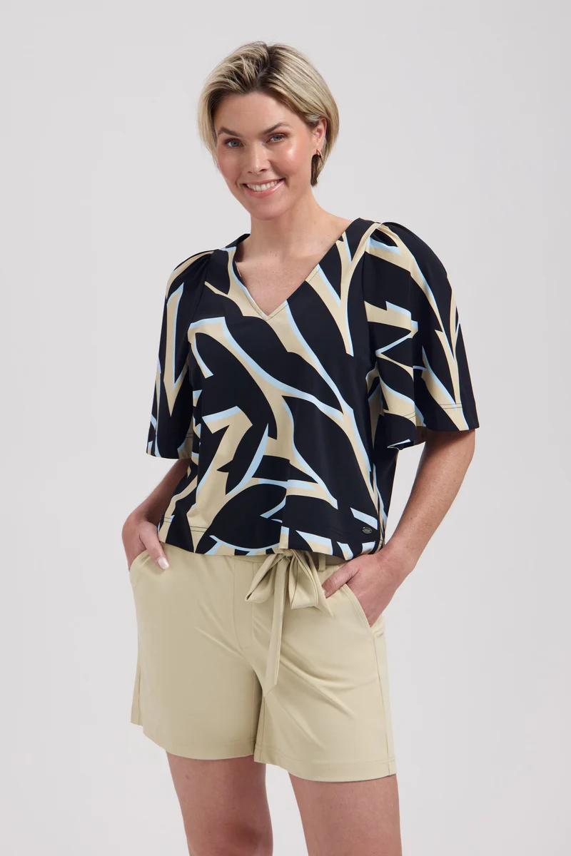 Travel Top Jason Leya Print L24-280-3339