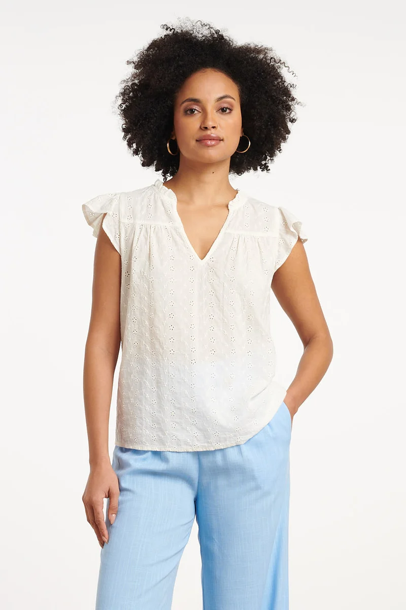 35009, Tops | Off White