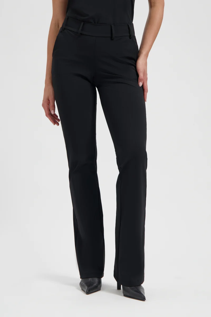 Travel Broek Poppy Black L12-475-0033