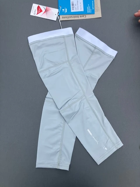 Hyphen UV - sleeves - Volwassenen - Paloma grijs