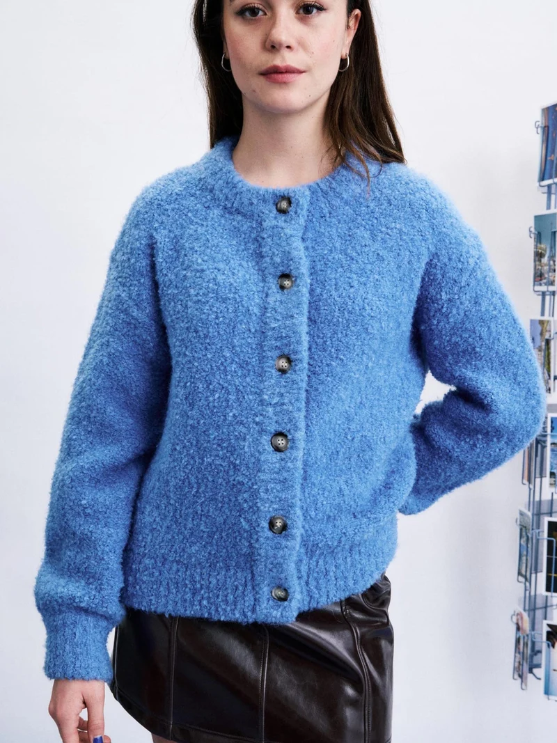 Lavendelblauw bouclé vest syros