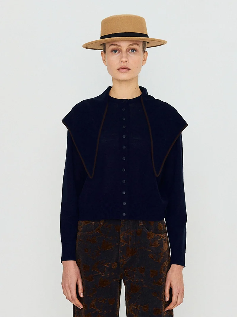 Donkerblauw vest met sjaalkraag