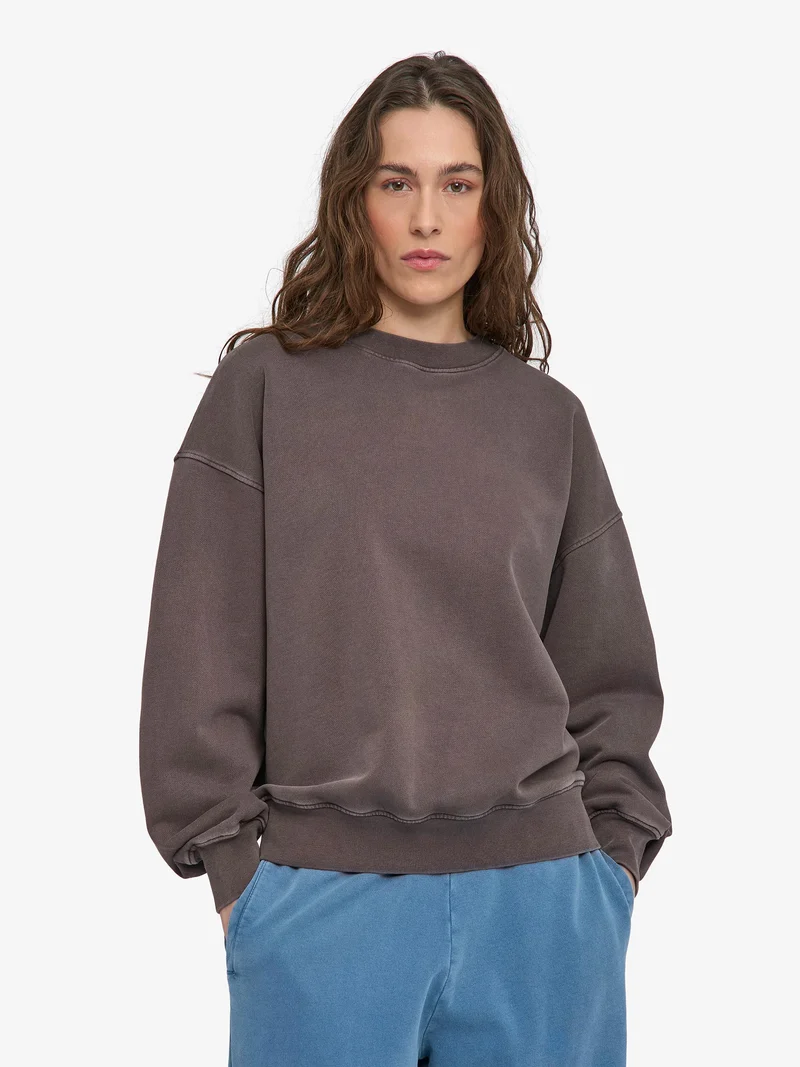 Oversized sweater faded mud