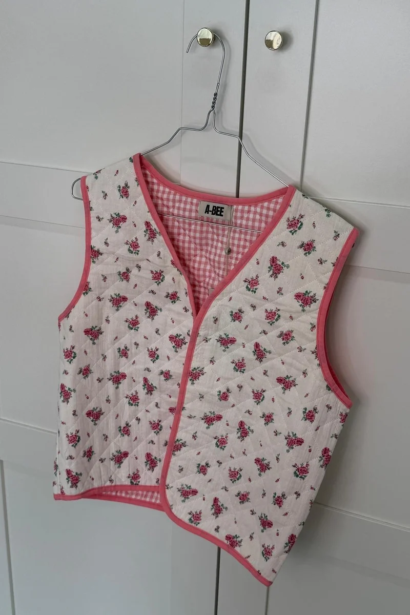 A-bee - Marlene Vest - White