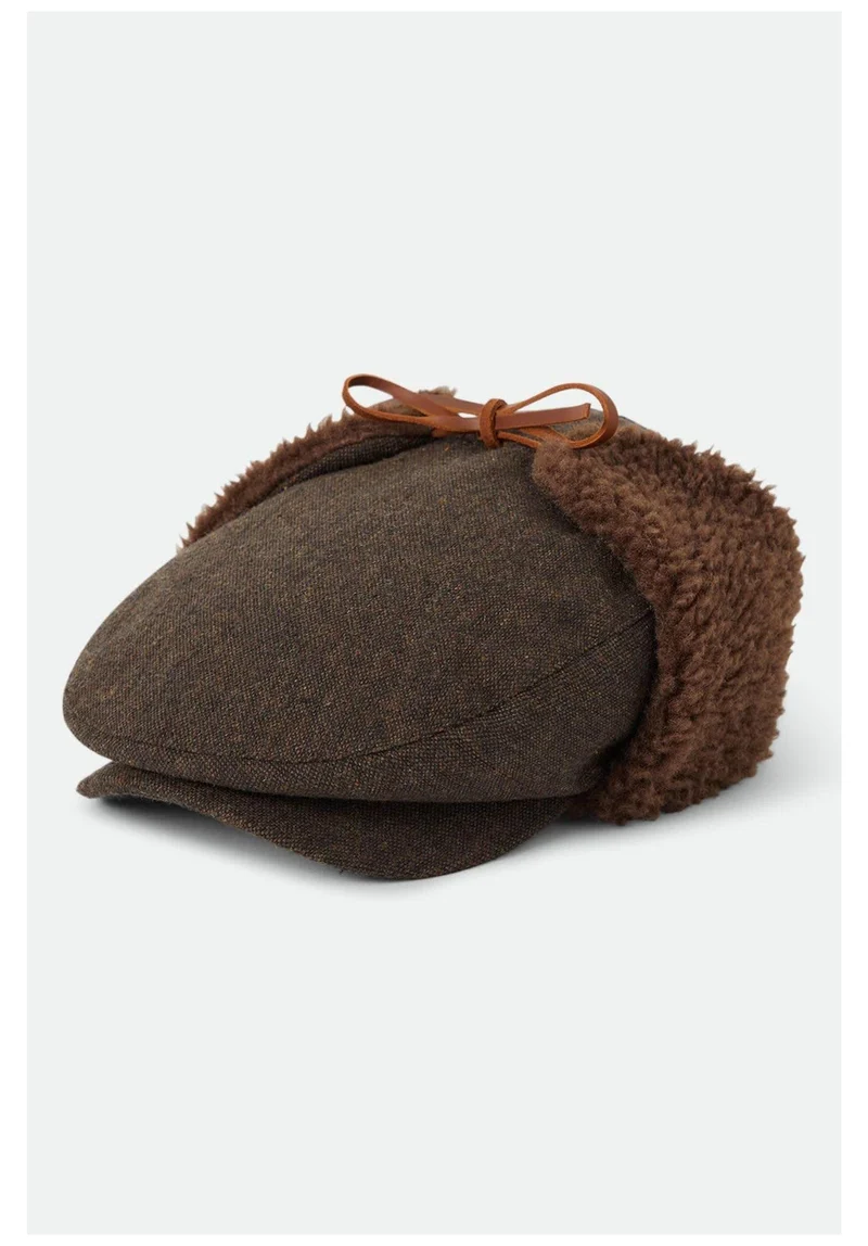 Barrel Earflap Snap Cap