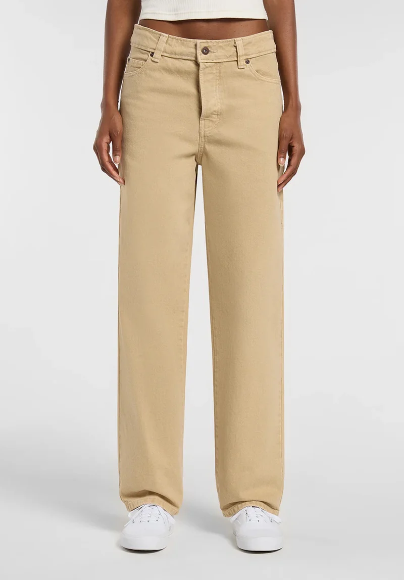 984 Relaxed Straight