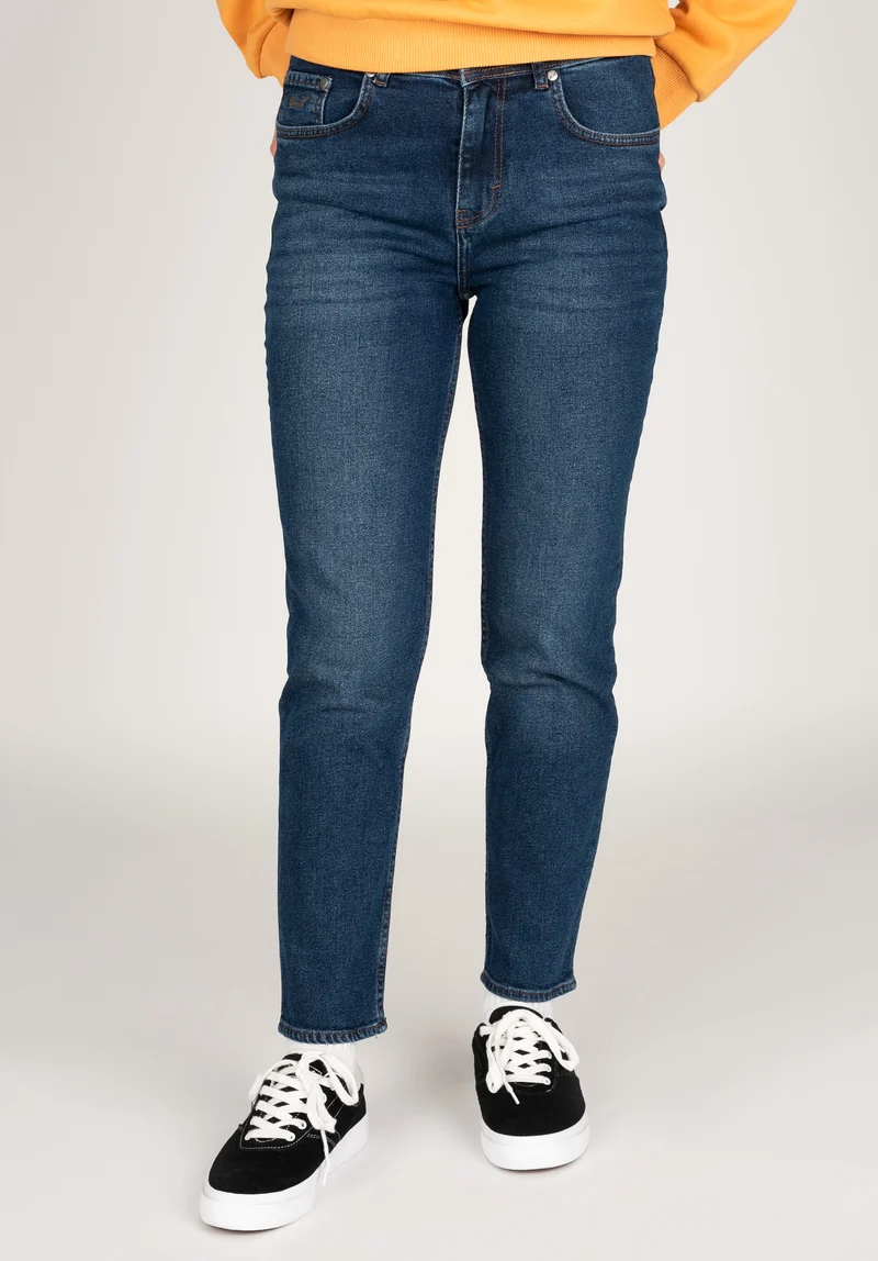 Women Rose Jeans