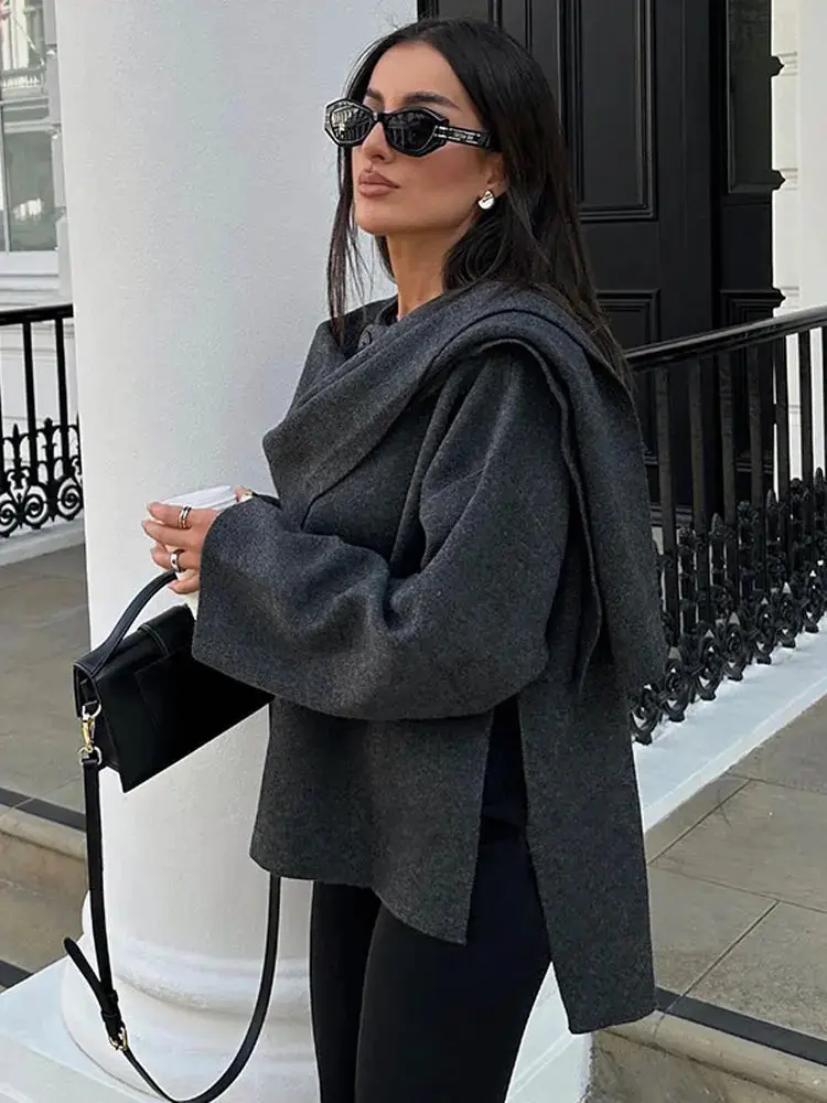 Ella | Elegante Cape Jas – Tijdloos Stijl en Veelzijdige Elegantie
