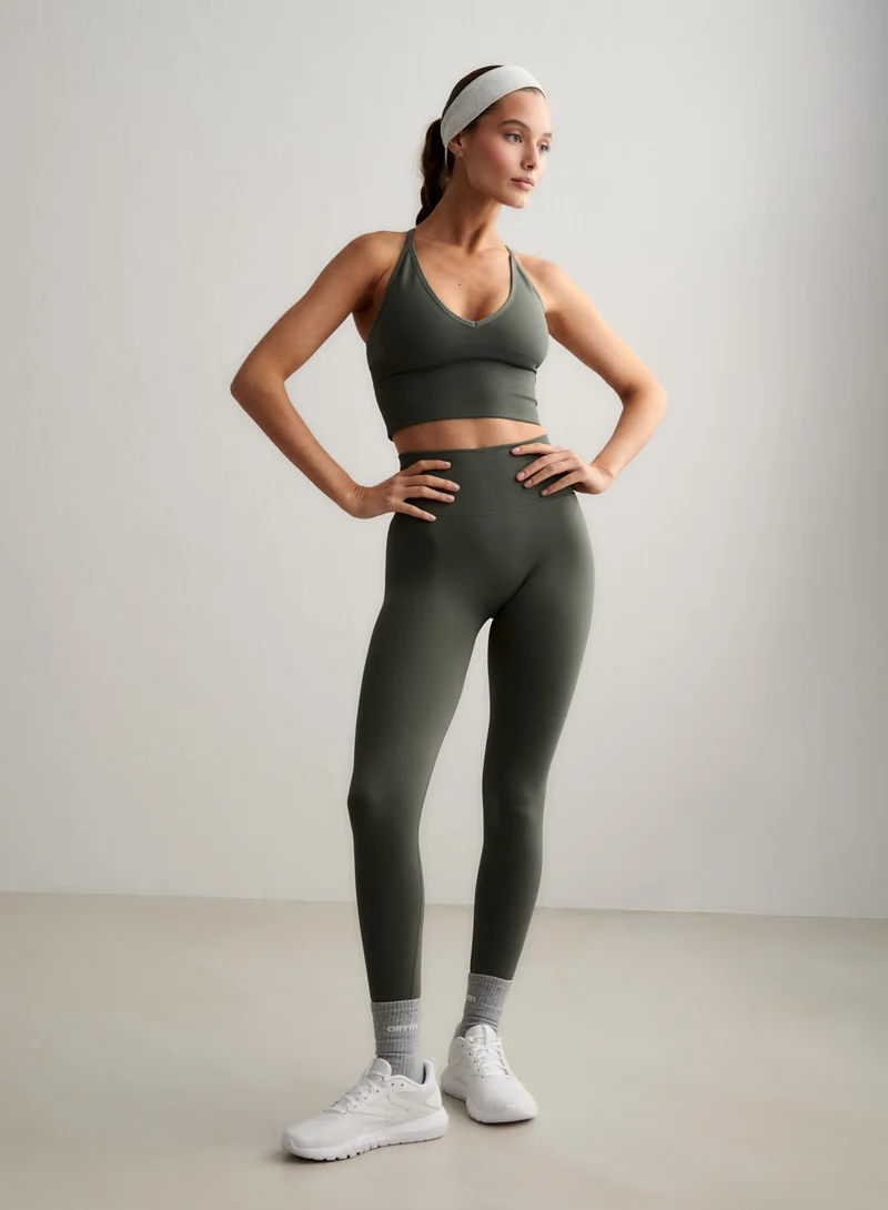 Ivy Shape Seamless Tights & Cross Back Bralette Set