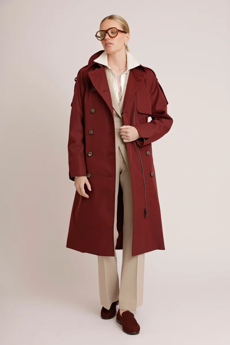 Waterproof Relaxed Fit Trenchcoat | Burgundy