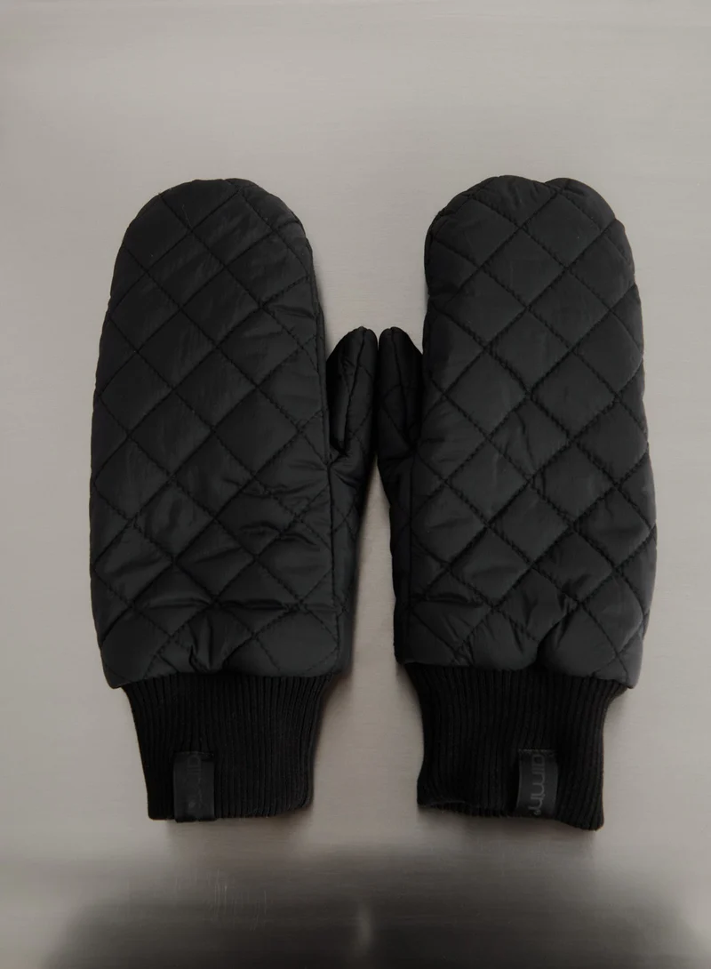 Black Quilted Mittens
