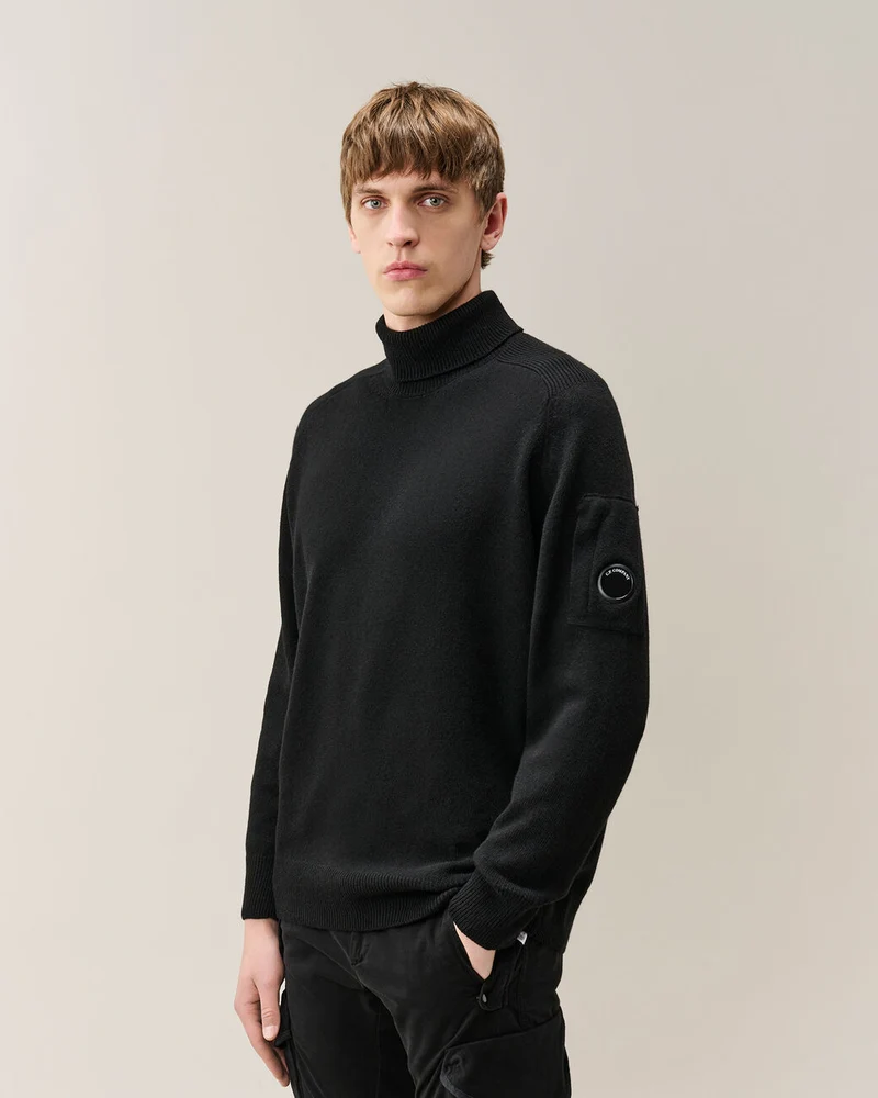 Lambswool Turtleneck Lens Sweater