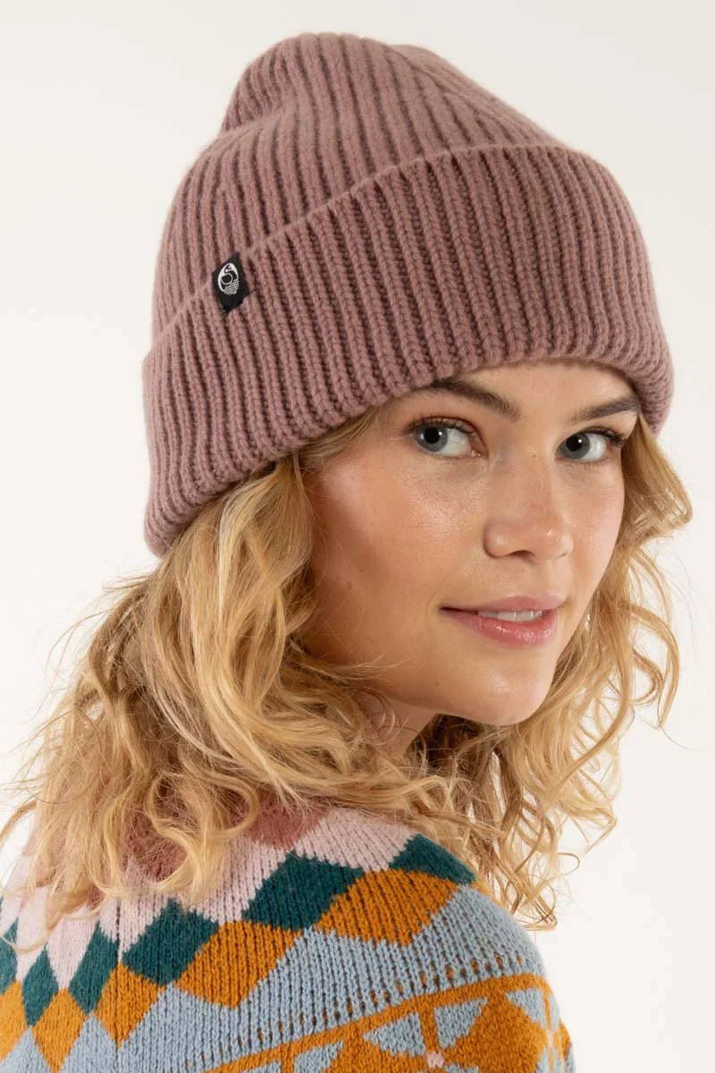 Danefea Danewarm Thoughts Merino Beanie Dark Rose Beige