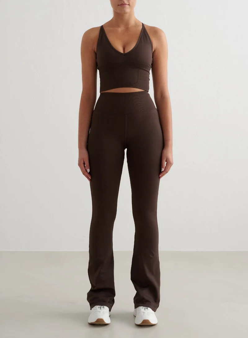 Chocolate Shape Seamless Flare Tights & Cross Back Bralette Set
