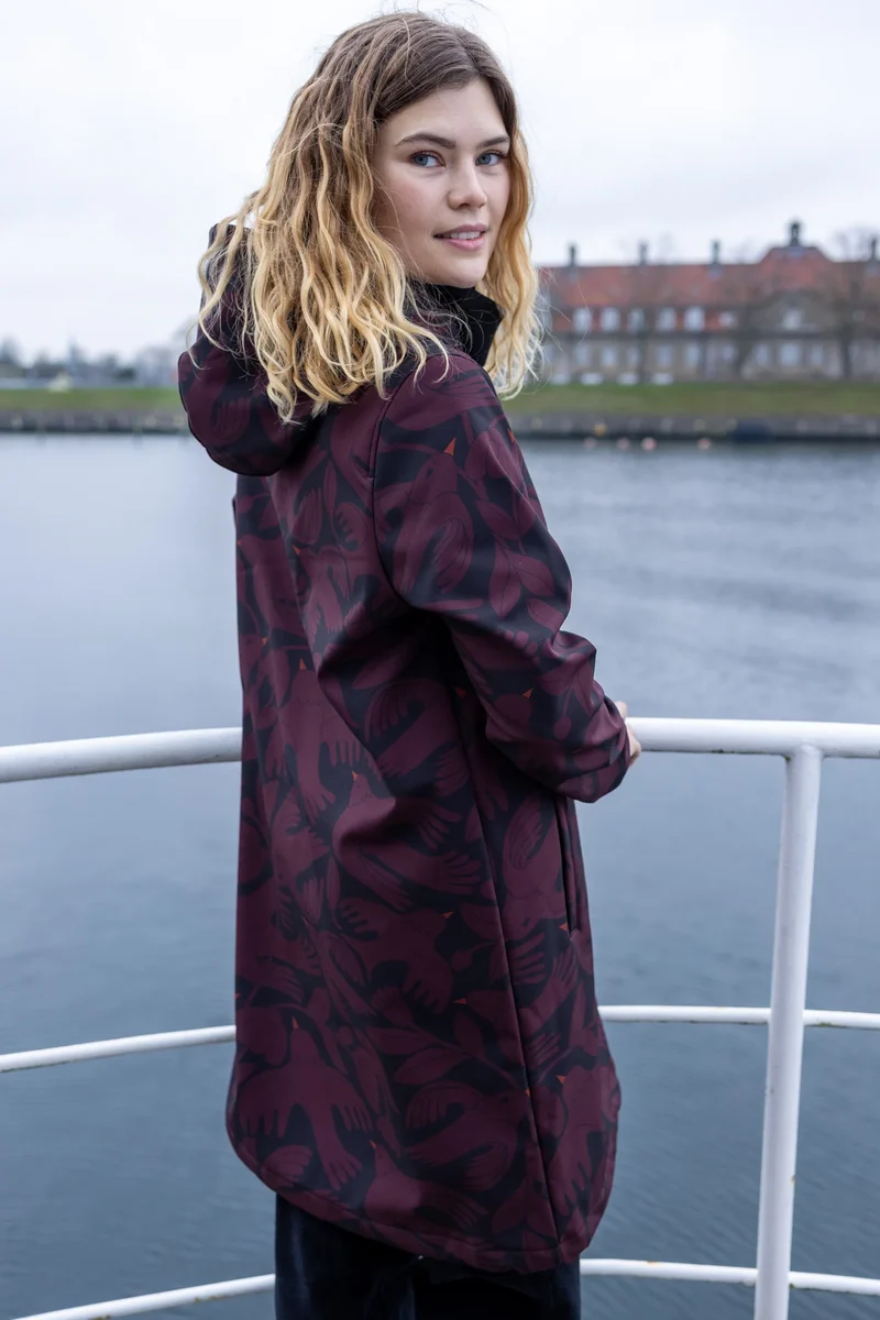 Danefae Danekarla Softshell Black/Dark Wine Birdie up