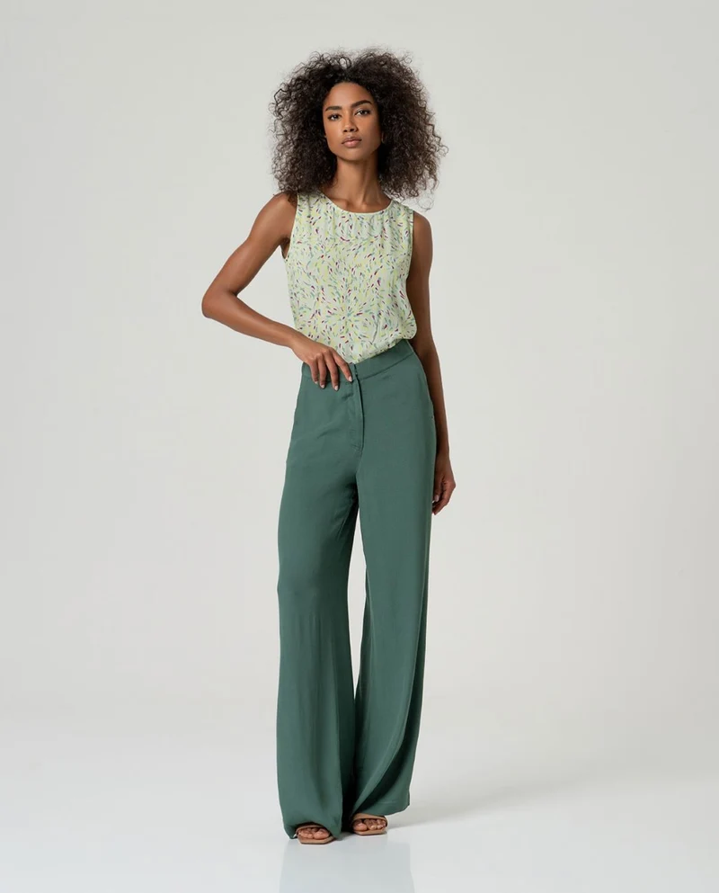 Surkana Straight Leg Pants with Pockets Bottle Green