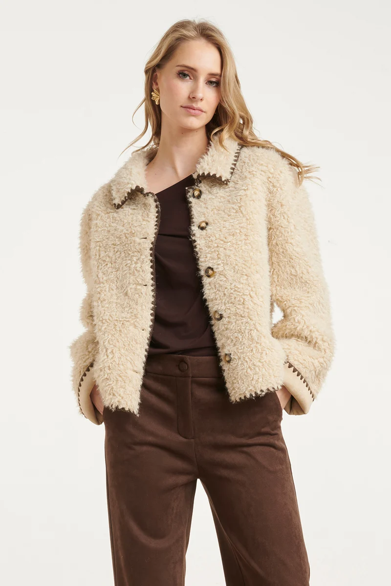 Omkeerbare Bouclé Jas Met Contrasterende Afwerking | Sand