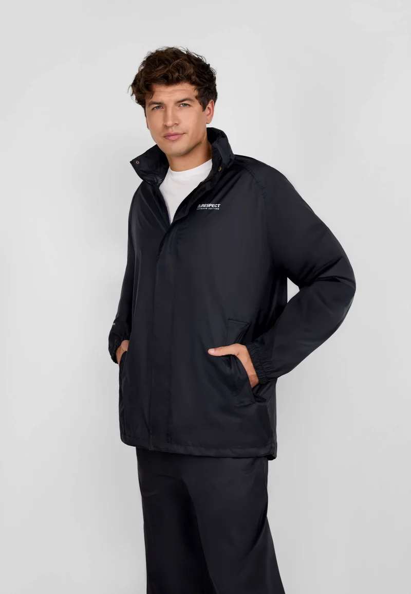 Men's packaway hooded jacket in black