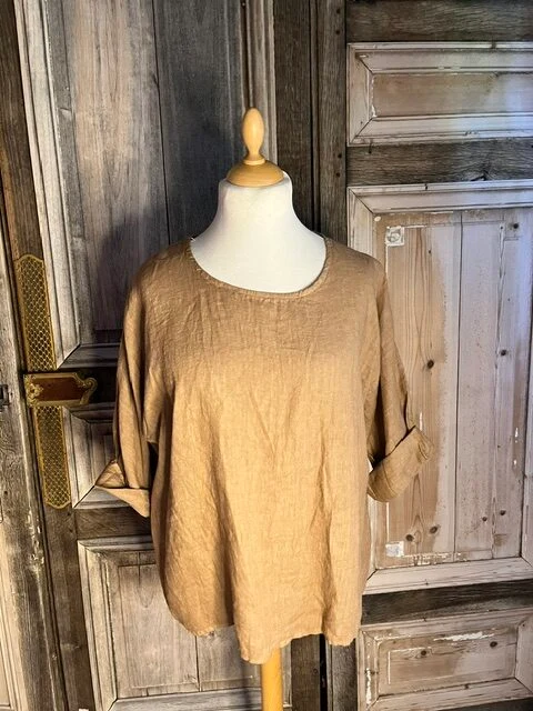 BB Style - Linnen top ronde hals - Uni licht bruin