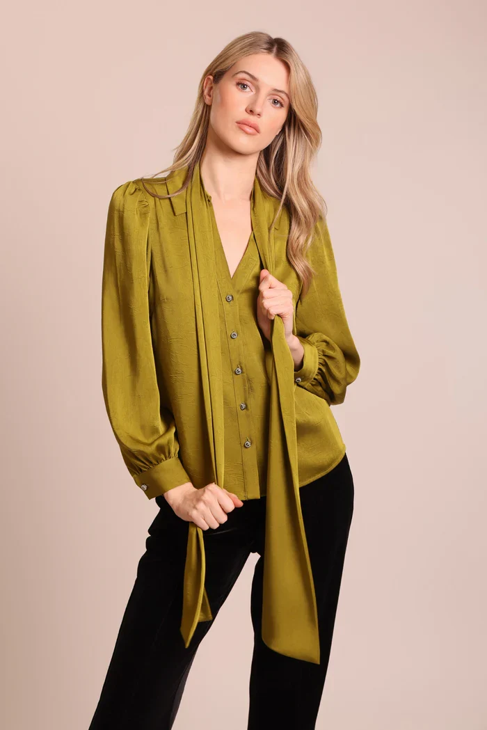 Traffic People Revenge shirt green