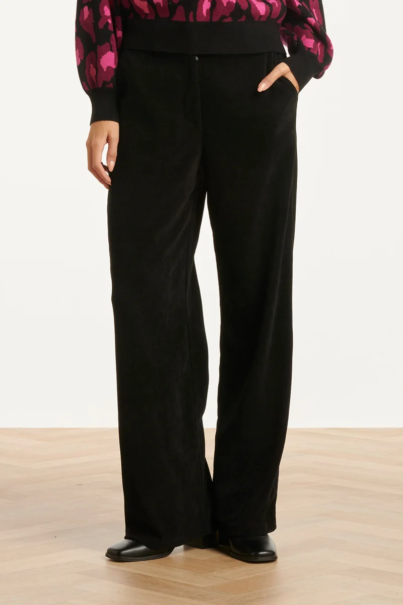 25628 Damescorduroy Broek | Black