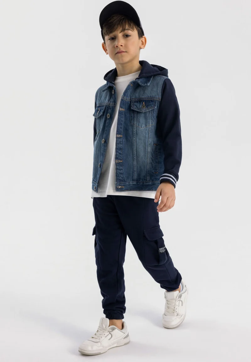 Boys' hooded denim jacket in blue