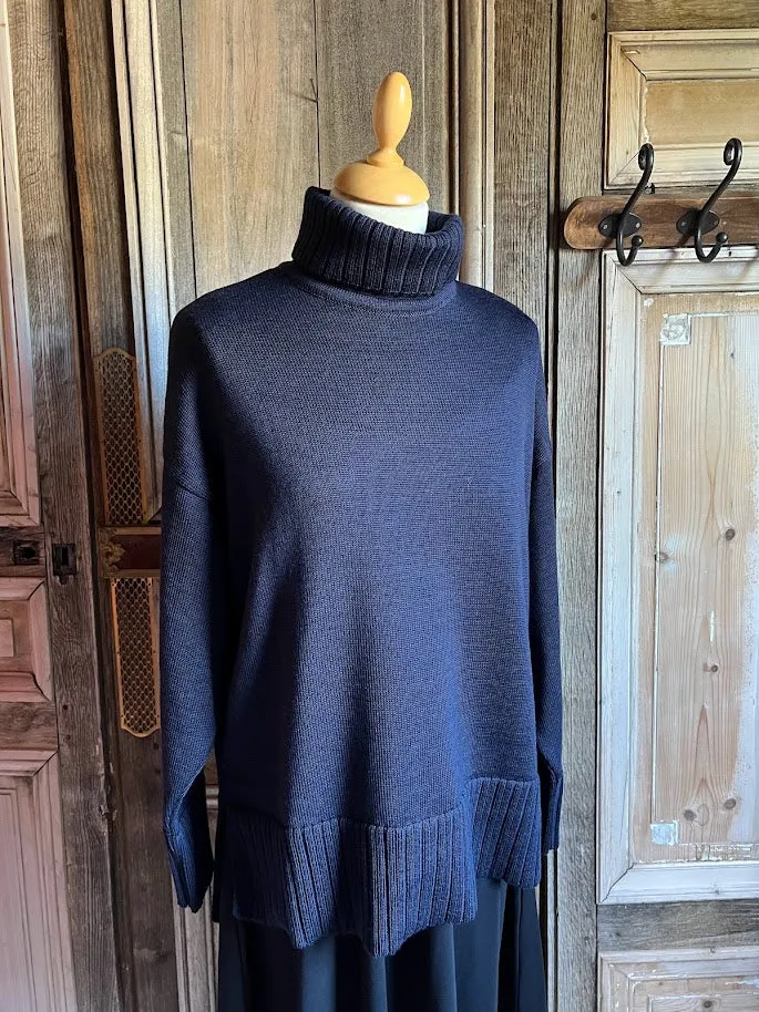 Invero - Trui met col - Donker blauw - Maat 2 wol