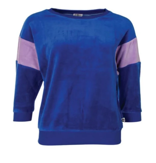 Chills and Fever sweater ona surf