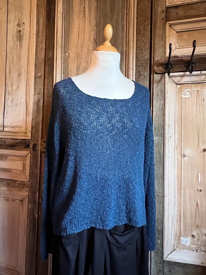 Normal Crazy - Trui Walnut - #18