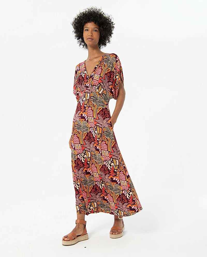 Surkana long dress with v-neckline and wide sleeves multi