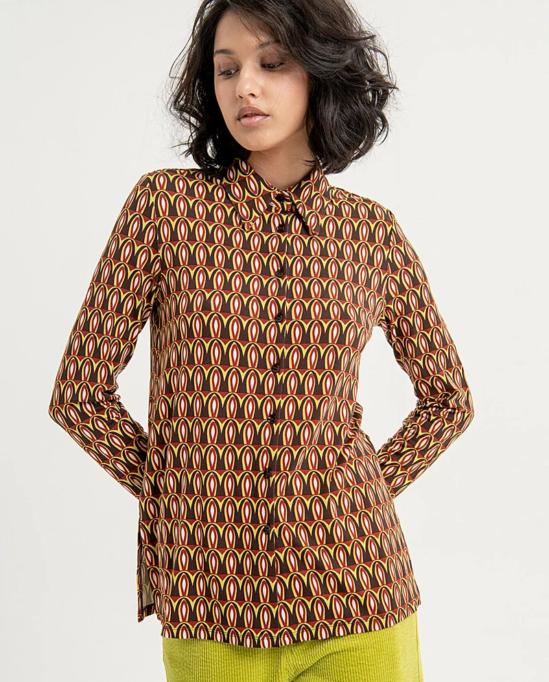 Surkana wide shirt with slits on the side brown