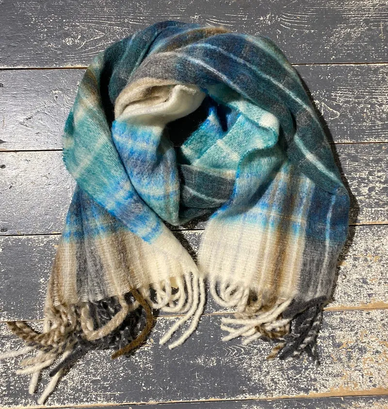 UVR Berlin scarf Babetteina blue
