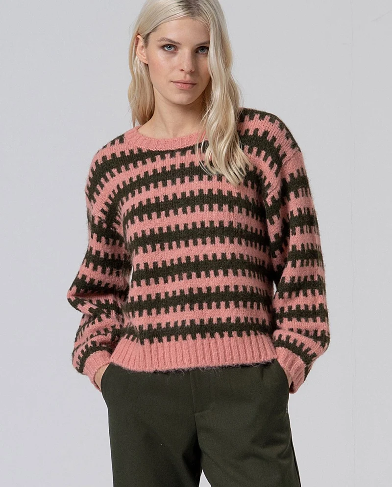 Surkana round-neck sweater pink
