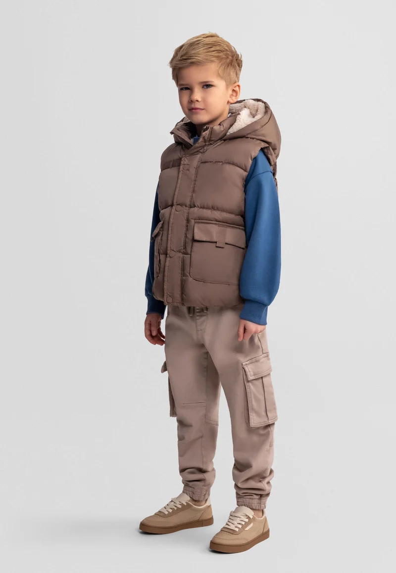Boys' padded gilet in brown