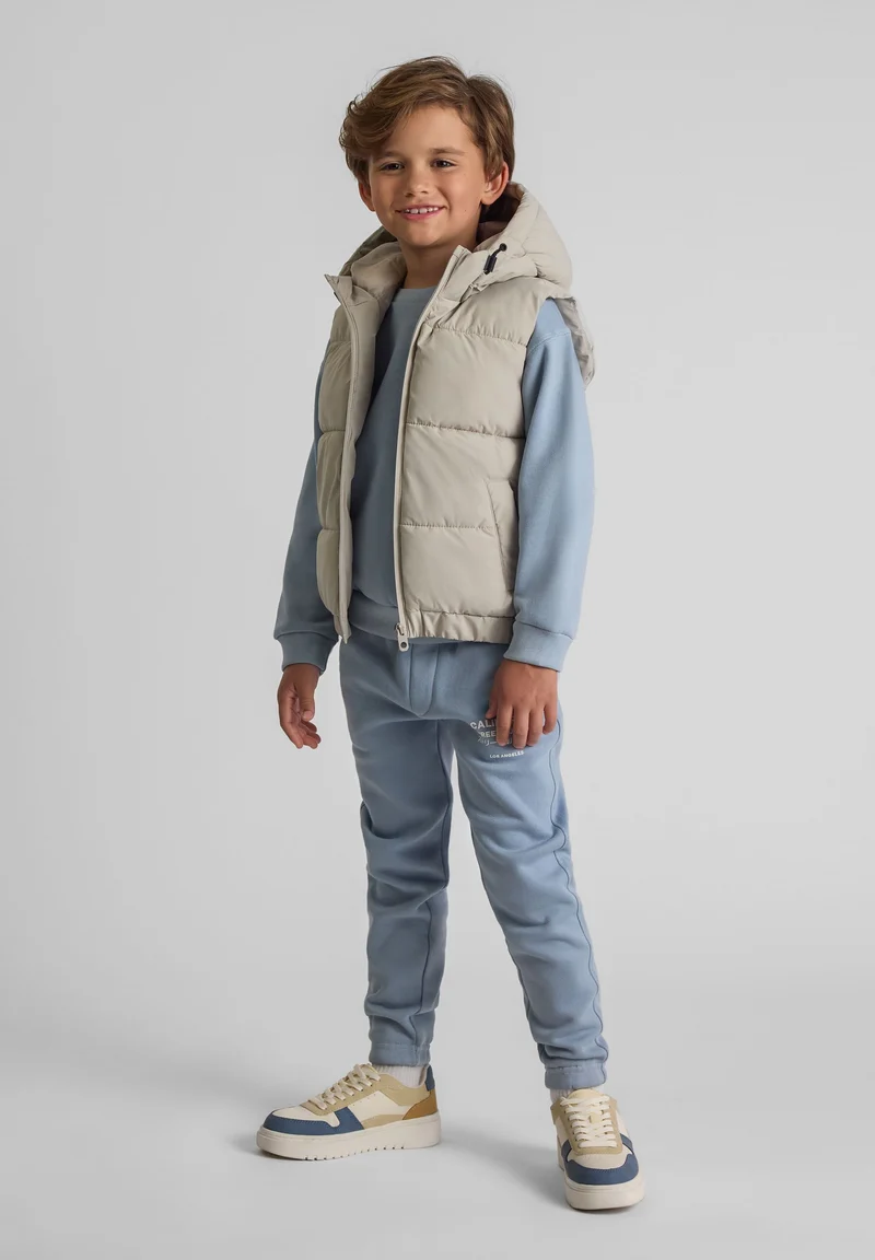 Boys' padded gilet in light grey