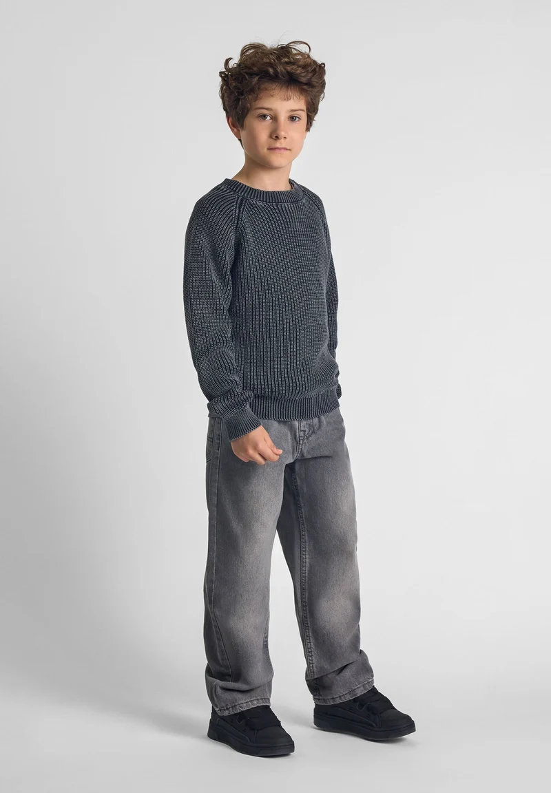 Boys' ribbed jumper in washed black