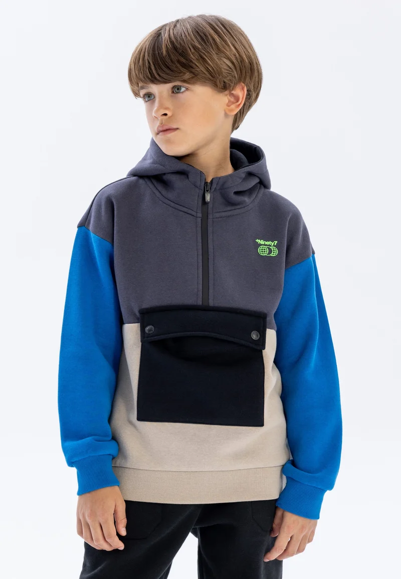 Boys' colour block quarter-zip hoodie in grey, blue, beige and black