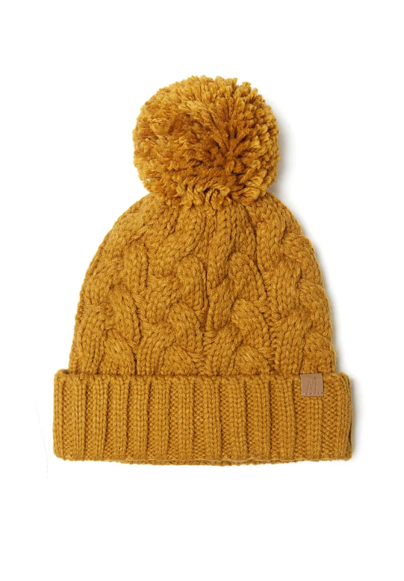 Boys' cable-knit bobble hat in mustard
