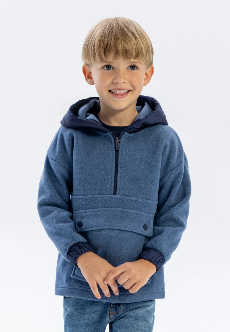 Boys' fleece quarter-zip hoodie in blue and navy