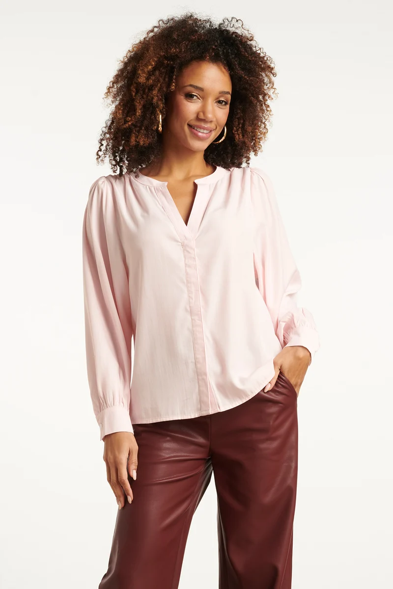 25611 Dameslosvallende Korte Top | Baby Pink