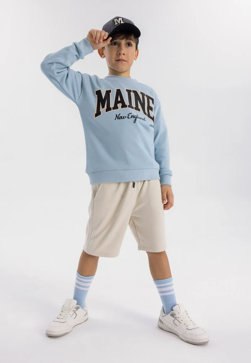 Boys' crew neck sweatshirt in light blue