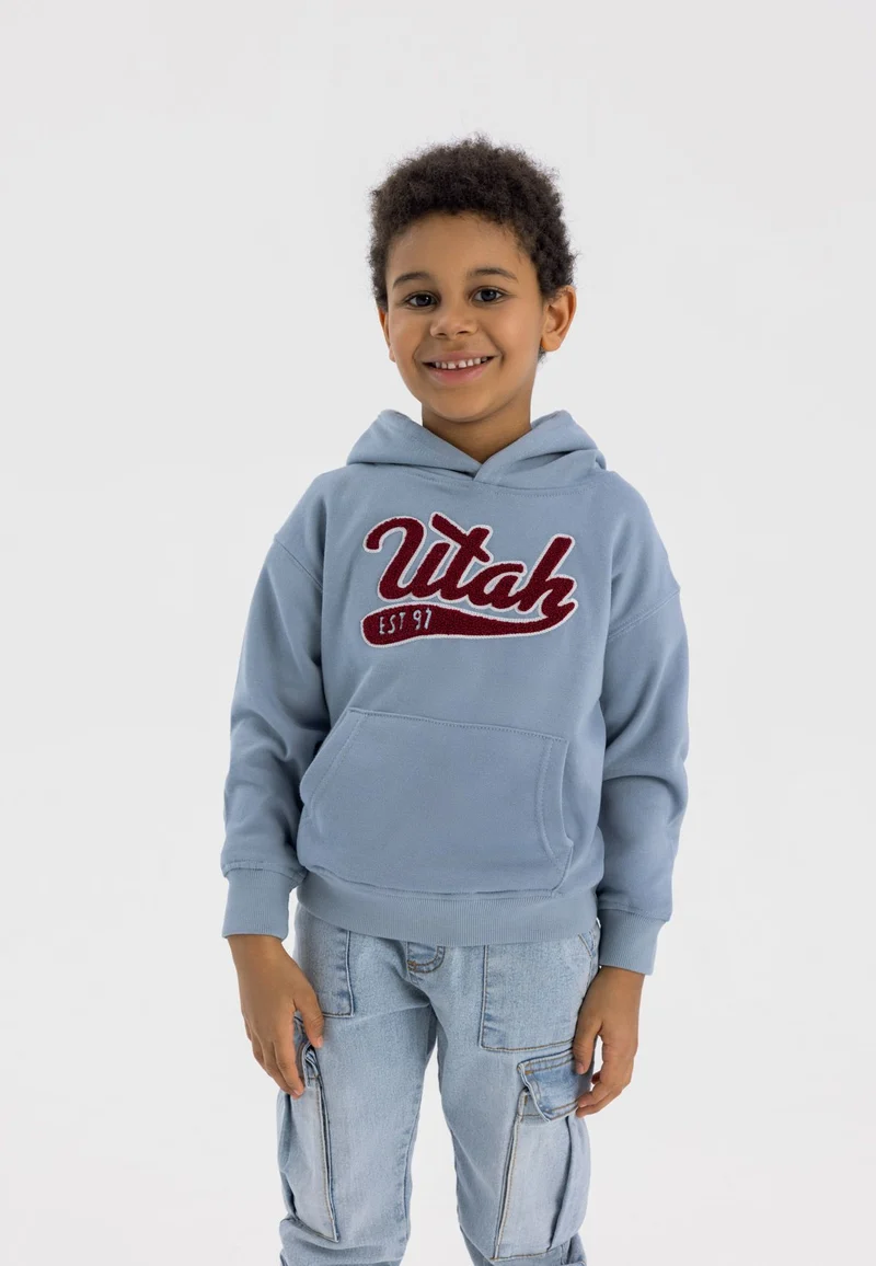 Boys' pullover hoodie in light blue