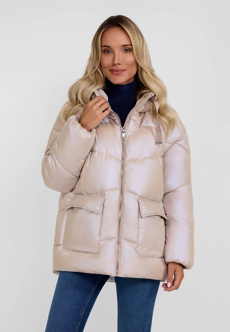 Women's puffer jacket in light beige