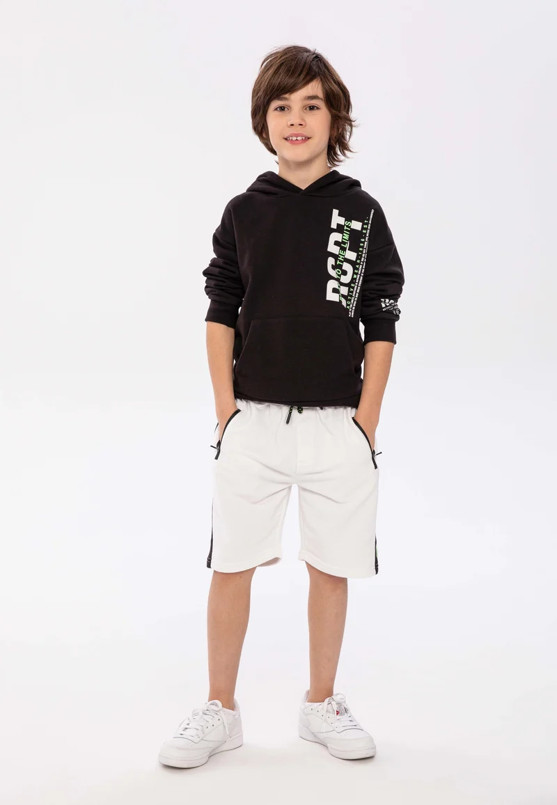 Boys' graphic pullover hoodie in black