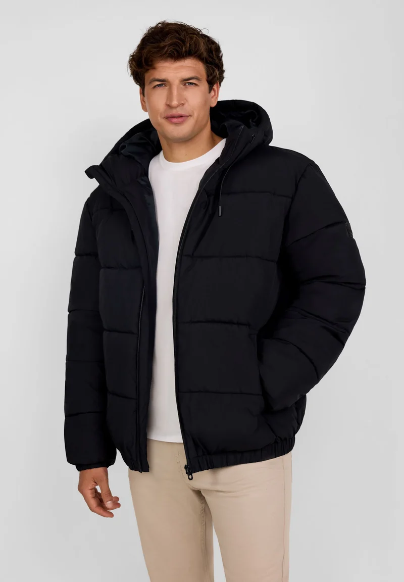 Men's puffer jacket in black
